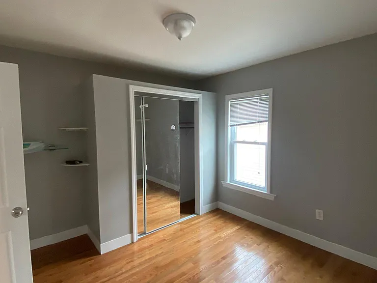 28 Moreland St #2 — Photo 6