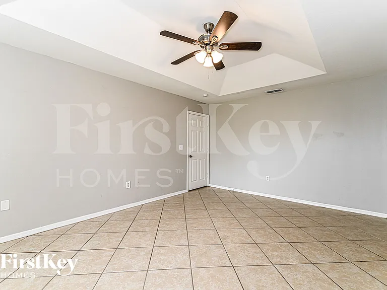 17536 Oriole Rd — Photo 10