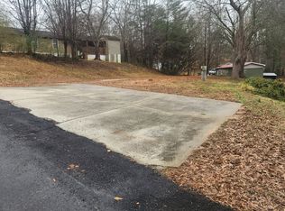 212 Creekside Dr, Greenville, SC 29605