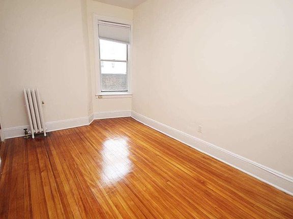 5th image of 3946 27th St APT 2A