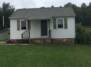 128 Motel Dr, Wartburg, TN 37887
