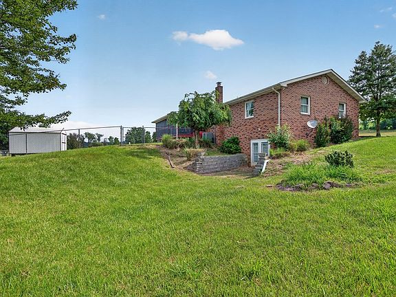 4th image of 35383 Widener Valley Rd