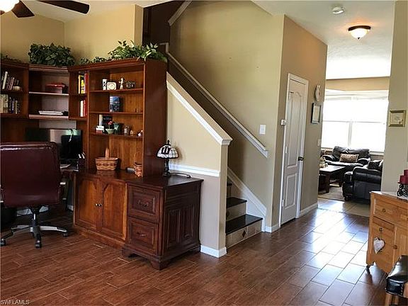 2nd image of 8121 Blue Daze Ct