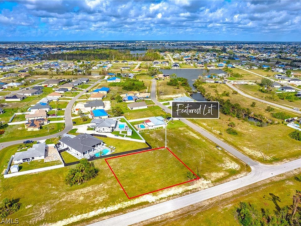 2nd image of 1007 SW 4th Ter