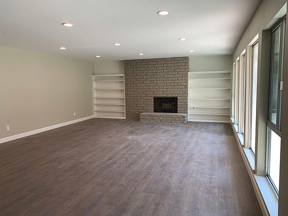 Large Living area with ample light.