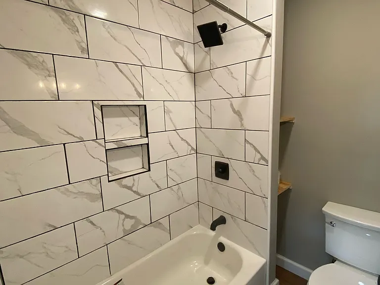 485 Gilbert St #485 — Photo 9