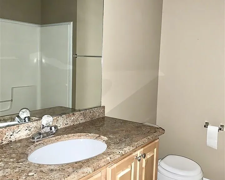 115 E Crest Way — Photo 15