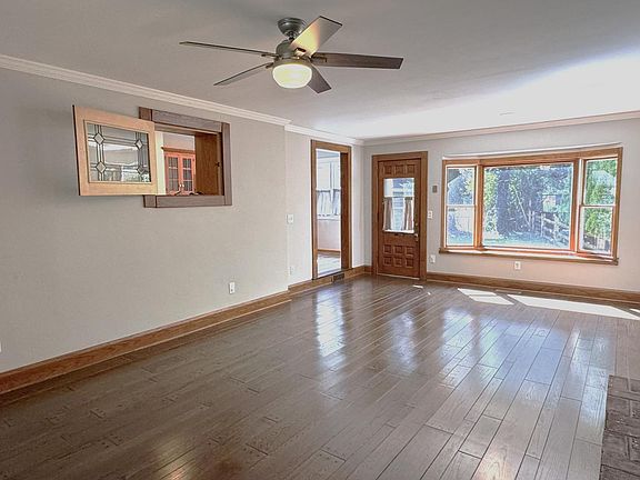 5th image of 3437 Pelham Rd