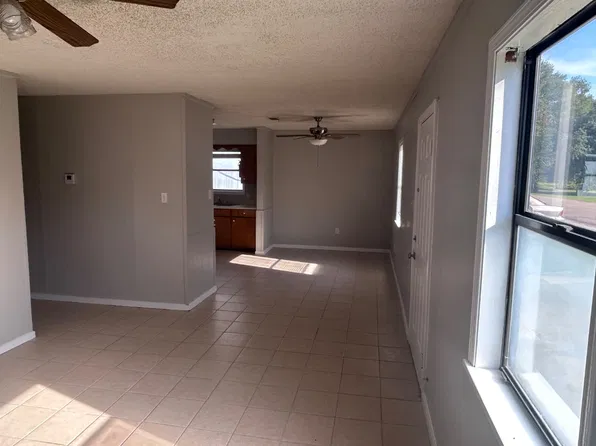 50037 Kevin Dr APT 50023-B, Tickfaw, LA 70466