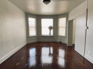 3835 N Central Park Ave #2, Chicago, IL 60618