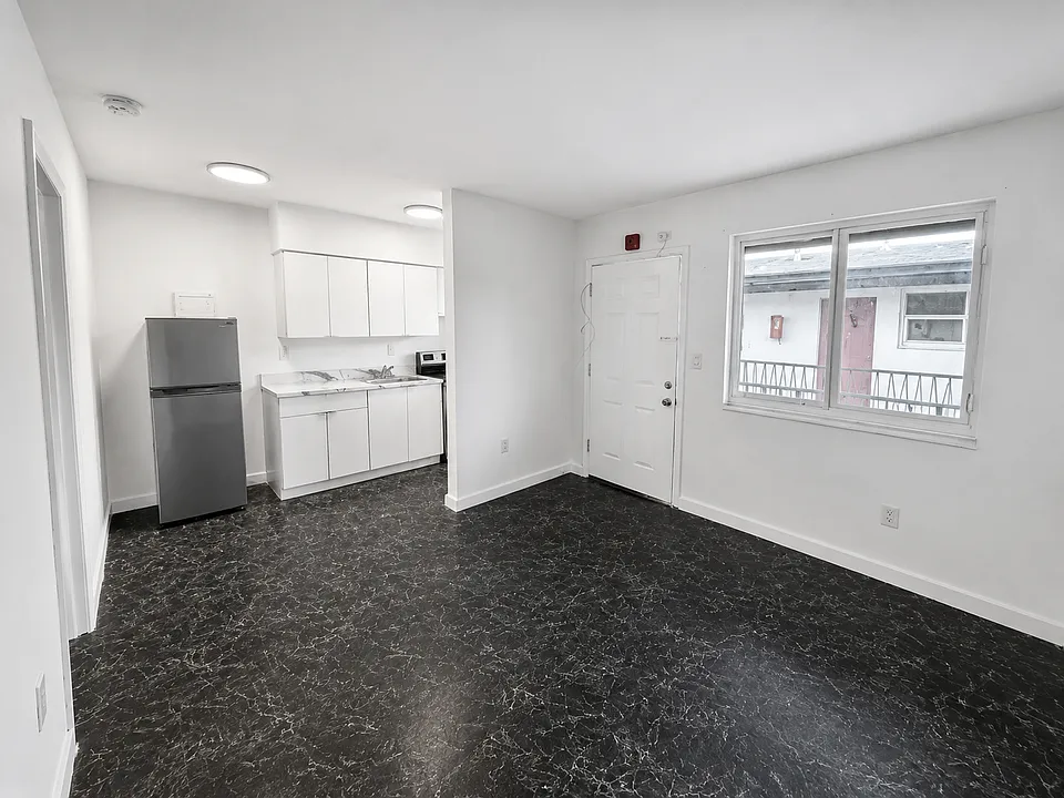 1265 Sharazad Blvd #13