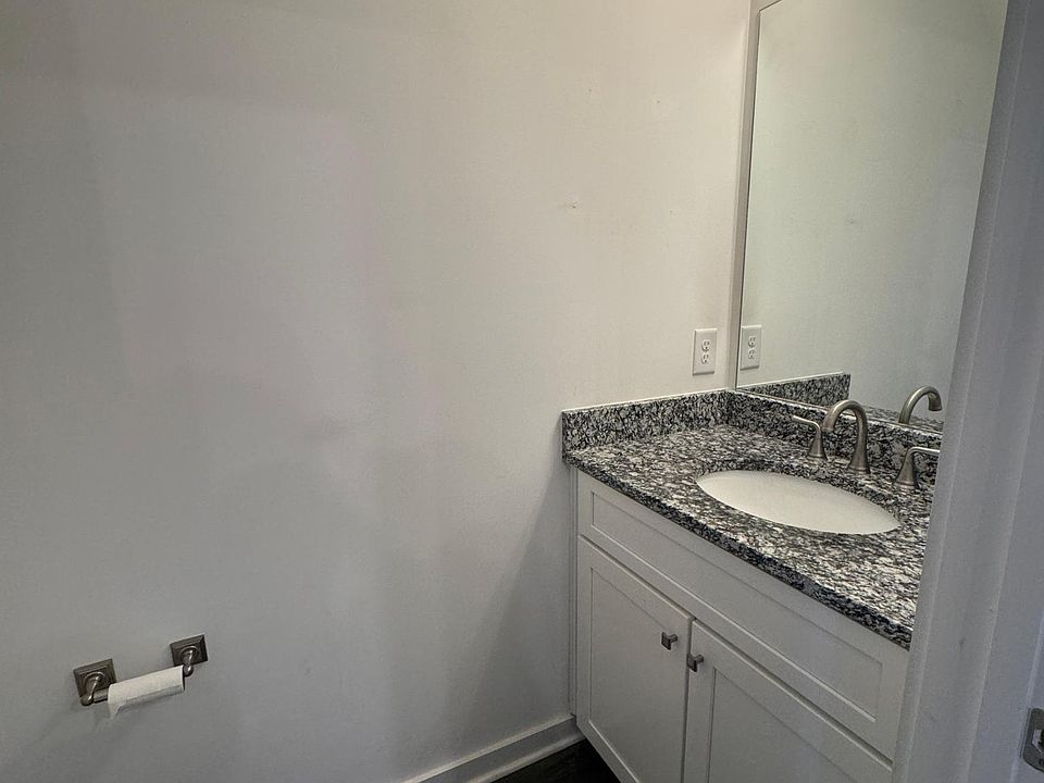Half bath (downstairs)