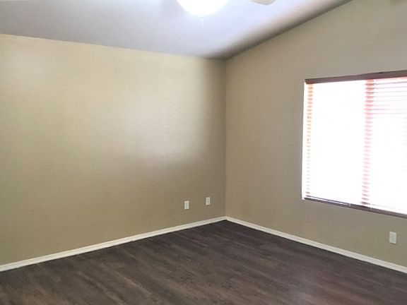5th image of 11009 E Aspen Ave
