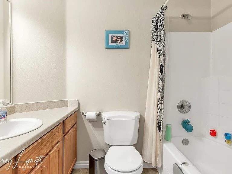 2930 E 450 N — Photo 12
