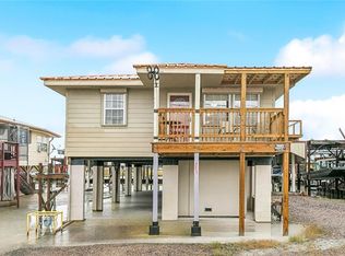 307 Martin Ln, Port Sulphur, LA 70083