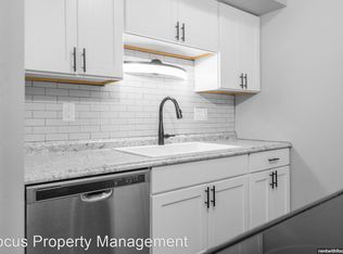 1012 Lucerne Dr #2D, Menasha, WI 54952