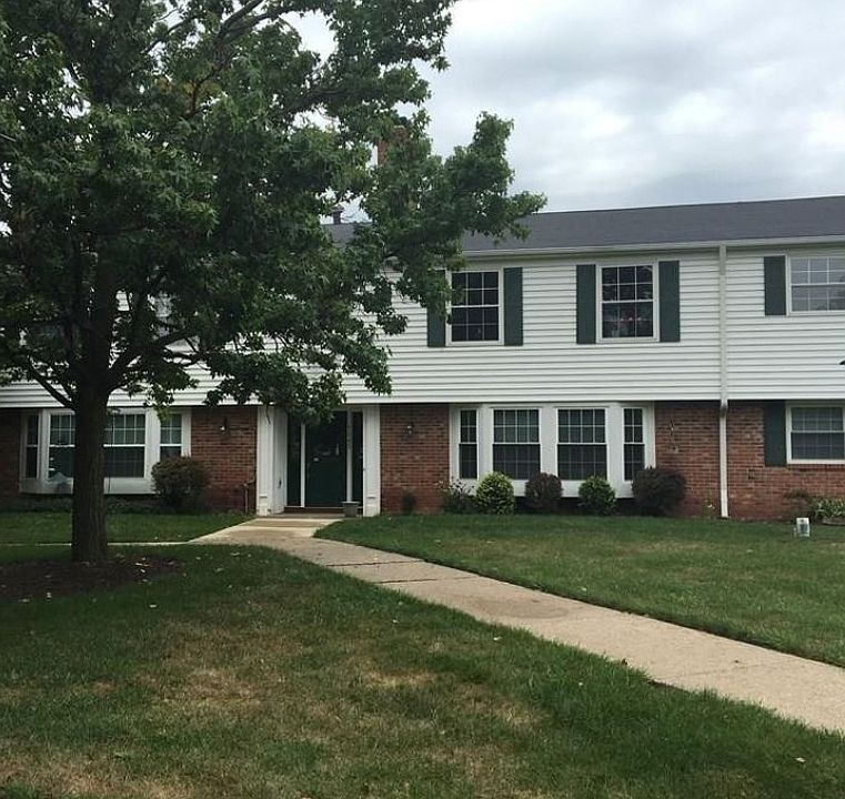 1st image of 7045 Carriage Hill Dr APT 203
