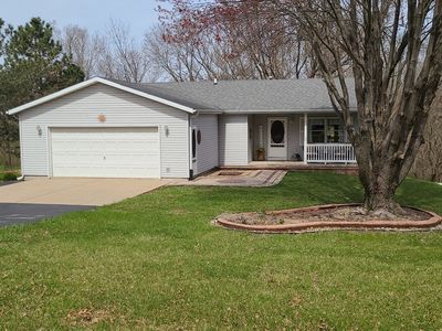 24194 Hillcrest Dr, Sterling, IL, 61081