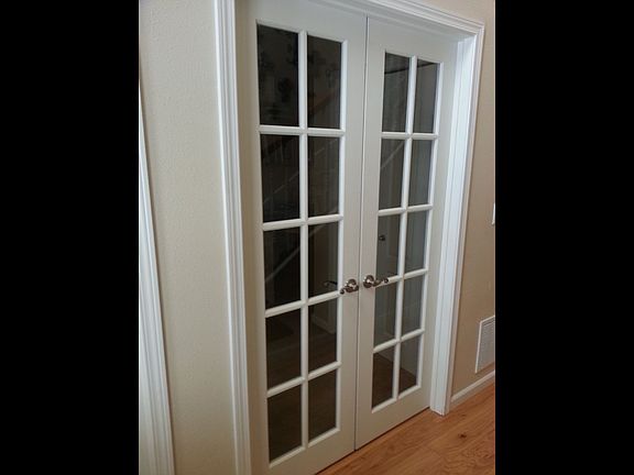 3rd image of 6018 Coburg Ln