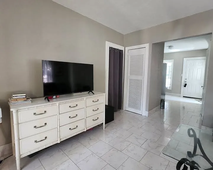 111 S Grandview Ave #2 — Photo 1