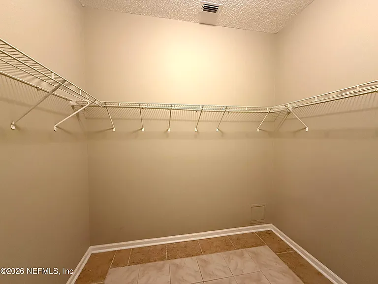 2798 Lantana Lakes Dr W — Photo 9