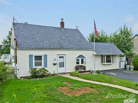 2nd image of 578 Gardiners Ave