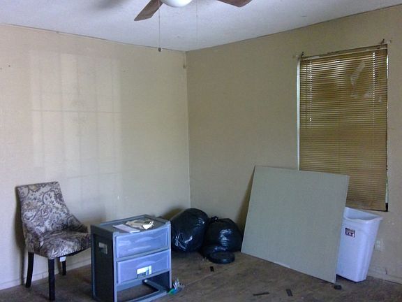 2nd image of 1524 San Fernando St