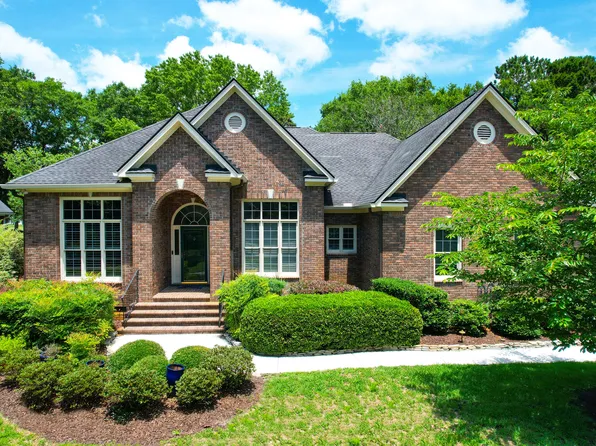3334 Merion Pl, Mount Pleasant, SC 29466