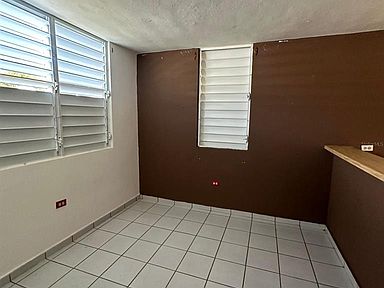 B 25 B St, Barranquitas, PR 00794 | MLS #PR9104813 | Zillow