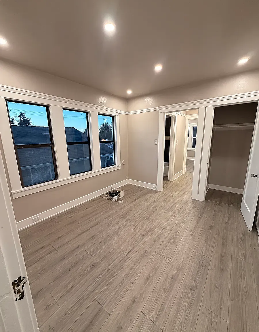 4521 Bond St — Photo 1