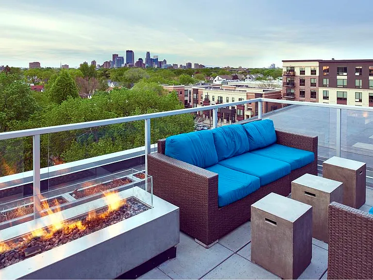 Flux Apartments — Photo 3