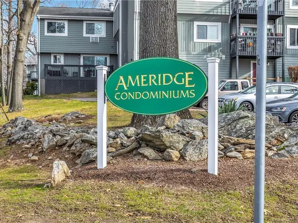 28 Ameridge Drive #28, Bridgeport, CT 06606