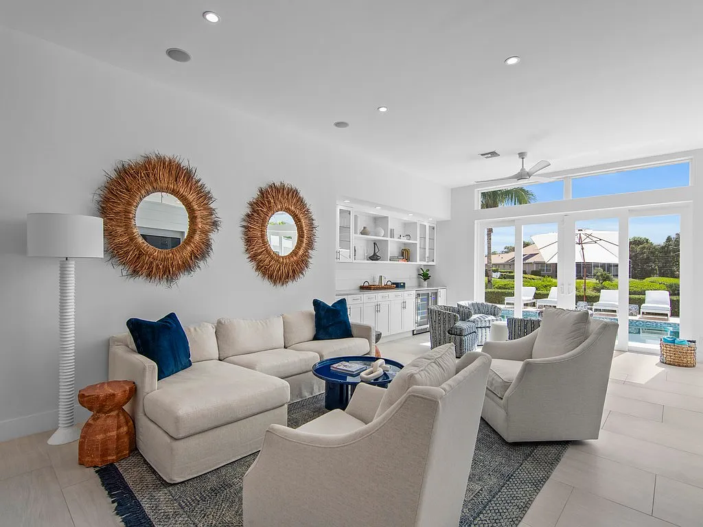 4 bed, 3092 sqft, $20,000 — Photo 3
