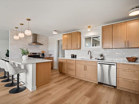 5th image of 4805 W Northwest Blvd