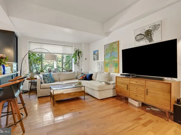 4100 W St NW APT 102, Washington, DC 20007