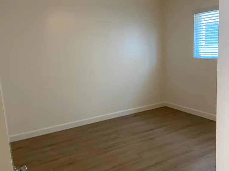 2230 San Anseline Ave #2 — Photo 14