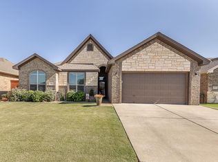 6306 94th St, Lubbock, TX 79424
