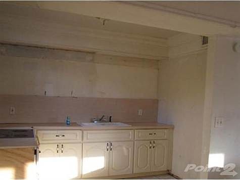4th image of 18121 NW 6th Pl