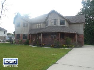17640 62nd Ave, Tinley Park, IL 60477