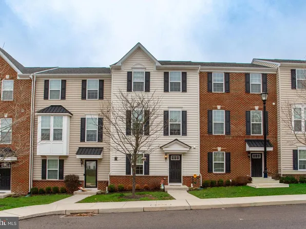 59 N School Ln #5, Souderton, PA 18964