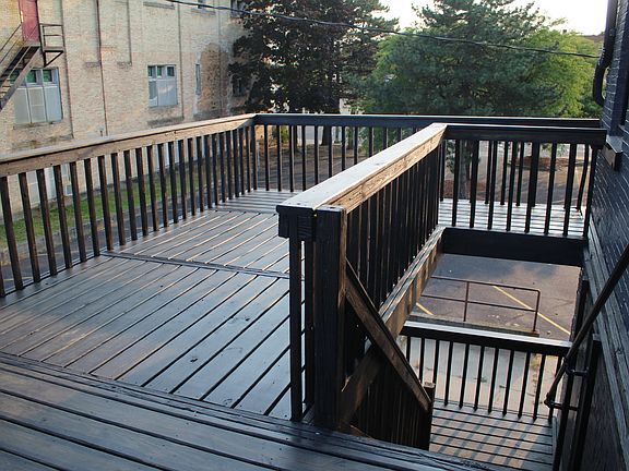 4th image of 117 W Jackson Blvd #202