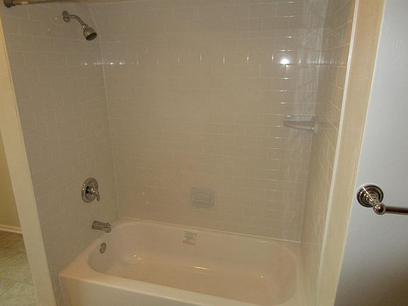 Bathtub