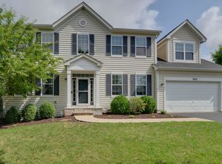 301 Furlong St, Oswego, IL 60543