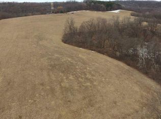 3334 Breezy Hill Rd, Fennimore, WI 53809