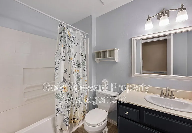 6646 Vista Loma — Photo 20