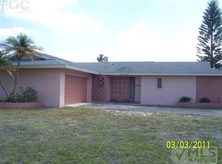 1400 Harbor View Dr, North Fort Myers, FL 33917