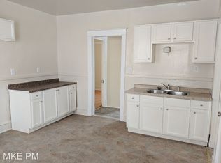 3042 N 1st St, Milwaukee, WI 53212