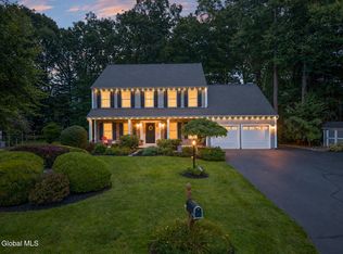 40 Willow Dr, Delmar, NY 12054