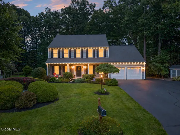 40 Willow Drive, Delmar, NY 12054