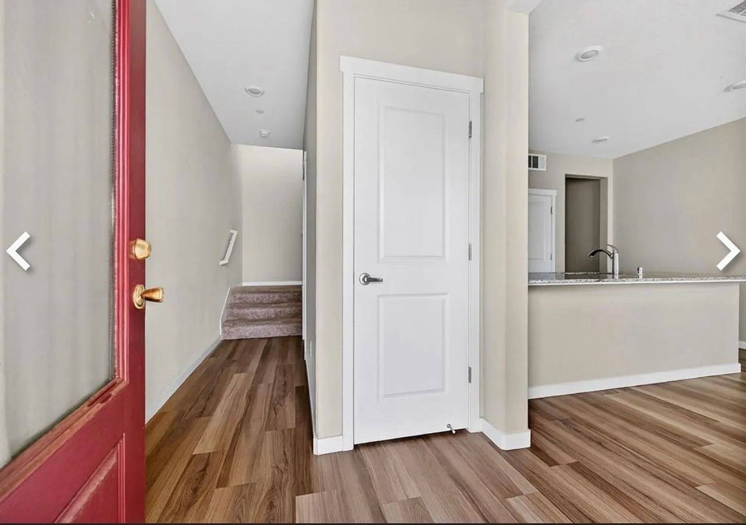 Modern 3-Bedroom Home in West Sacramento $2,650/Month — Photo 2